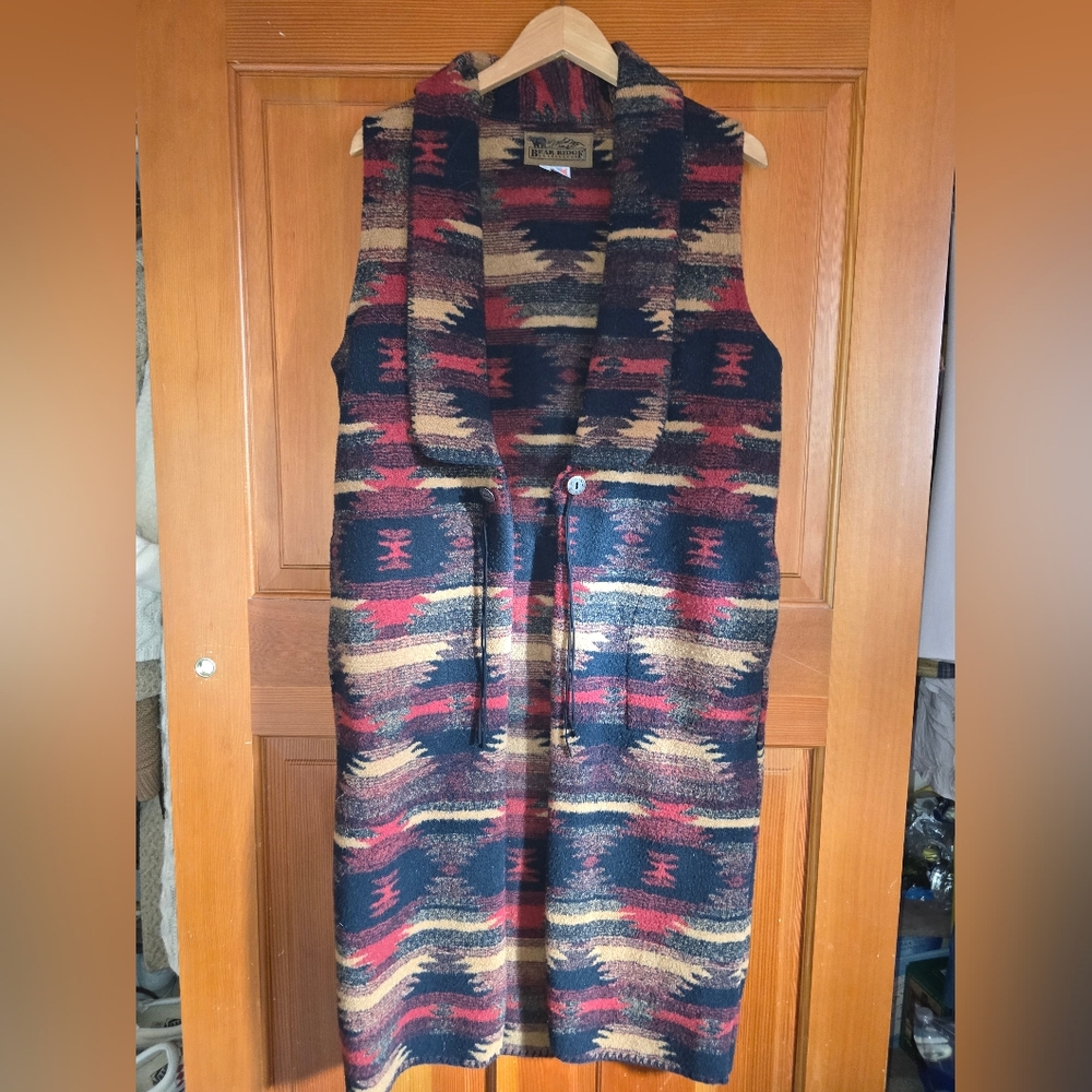 Bear Ridge Vintage Duster Blanket Vest with Conchos sz L